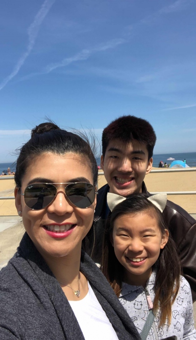 Týmová fotografie z honby za pokladem ve Virginia Beach